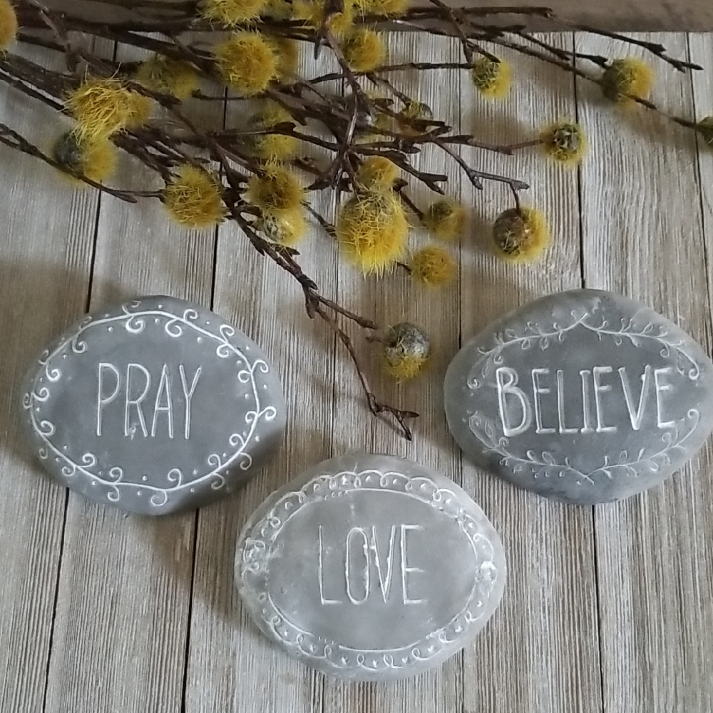 Inspirational Garden Stones